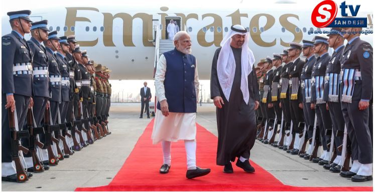 యూఏఈతో భారత్ $3 బిలియన్ల LNG ఒప్పందం - 2032 నాటికి రెట్టింపు వాణిజ్యమే లక్ష్యం